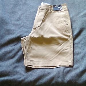 ST JOHN'S BAY SHORTS